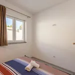 House With Private Pool M&m *